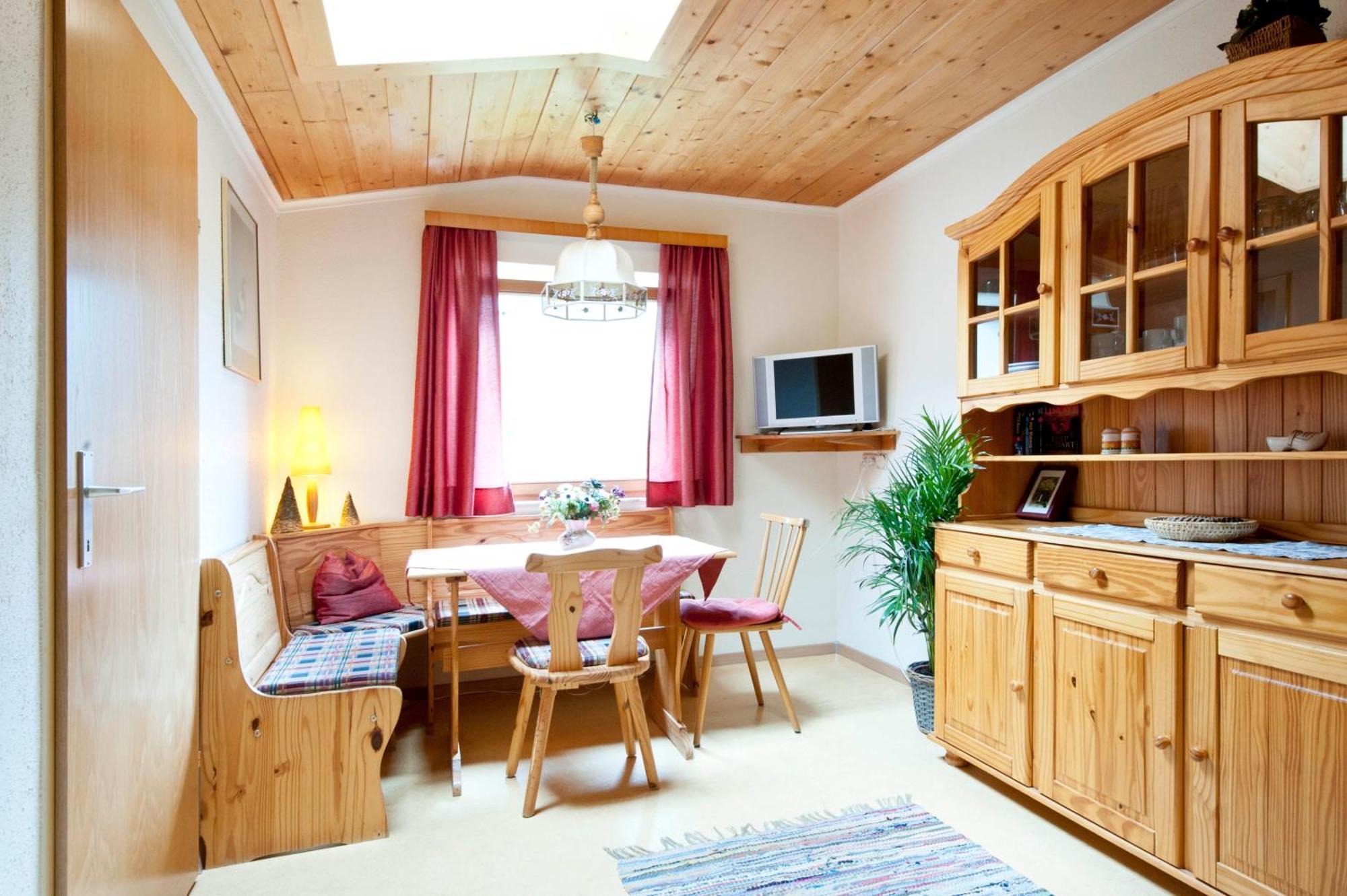 Sportland Inn Unterpeischlach Ngoại thất bức ảnh